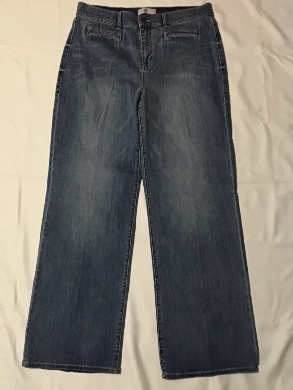 CAbi Women's Wide-Leg Jeans in Faded Blue Wash